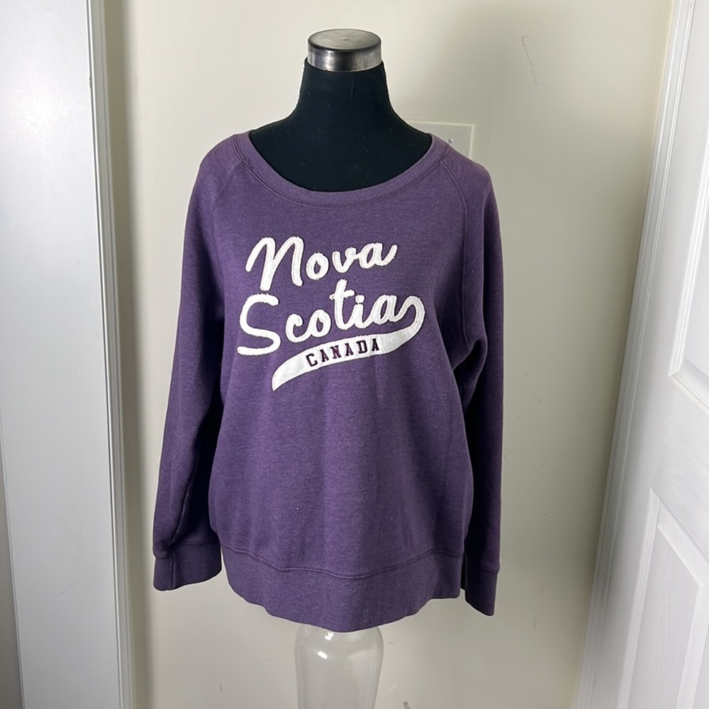 Nova Scotia Y2K CrewNeck Sweater Size large